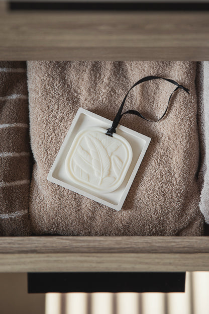 Solid Scented Wax Sachet – Long-Lasting Air Freshener for Closets, Drawers & Small Spaces | Home Fragrance