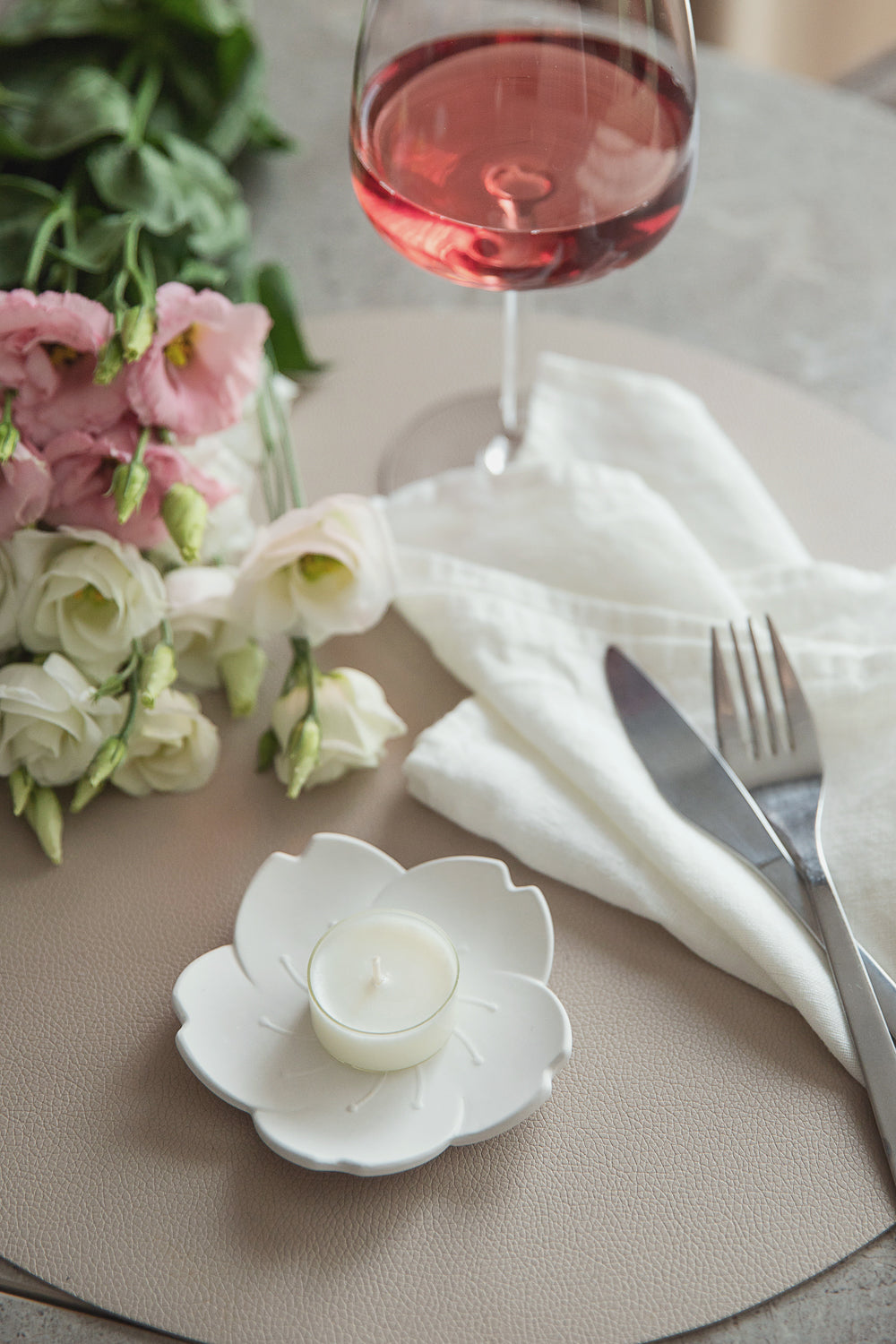 Kleine weiße Gipsablage – Minimalistische Ringablage & Halter für kleine Gegenstände