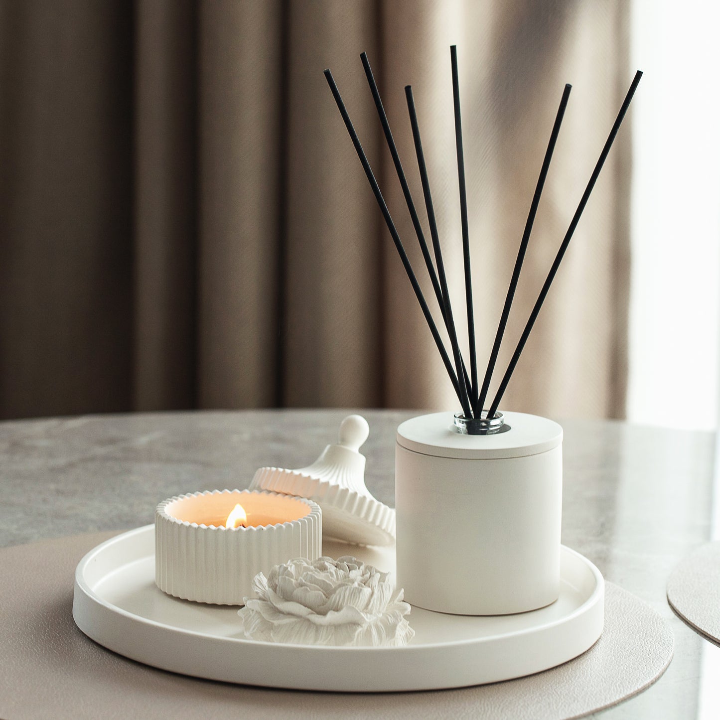 Luxury Home Fragrance Gift Set - Candle, Large Round Tray and Gypsum Peony Blossom