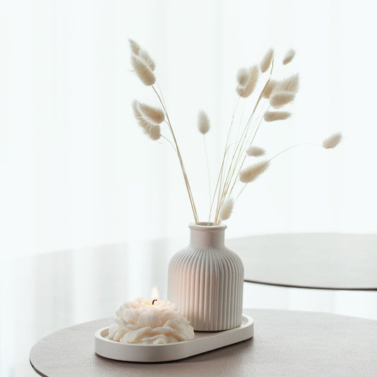 Luxurious Candle Gift Set with Tray and Vase - Perfect Present for Christmas Mother's Day - Handmade Home Decor from White Gypsum & Candle