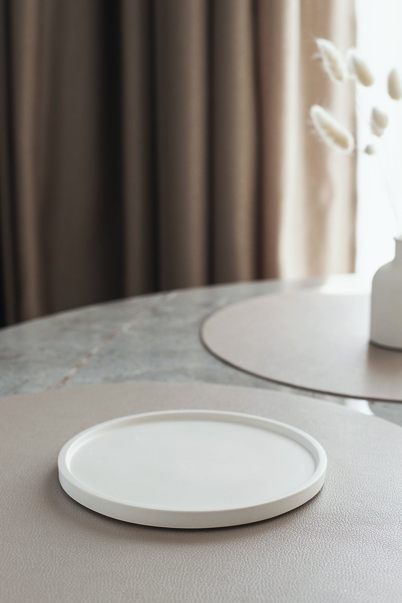 Rundes Gips-Tablett für Kerzen, Schmuck, Raumdüfte