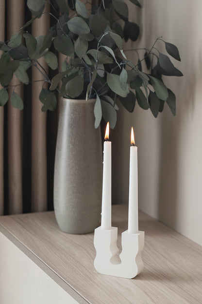 Minimalistischer Kerzenständer – Eleganter Kerzenleuchter & Buchhalter, moderner Tischdekoration-Akzent