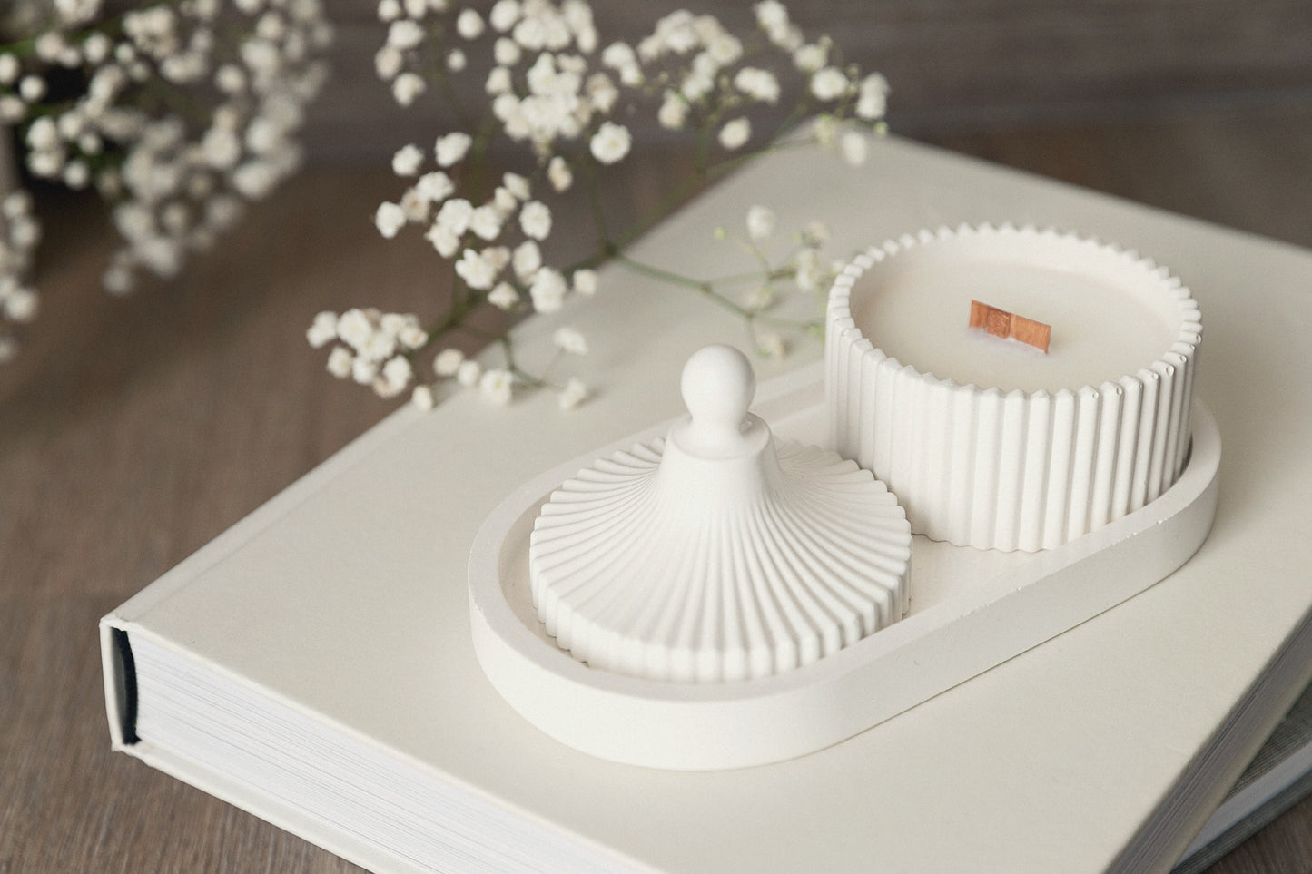 Duftkerzen- und Tablett-Set Handgemacht aus Kokoswachs, Aromaölen & Holzdocht